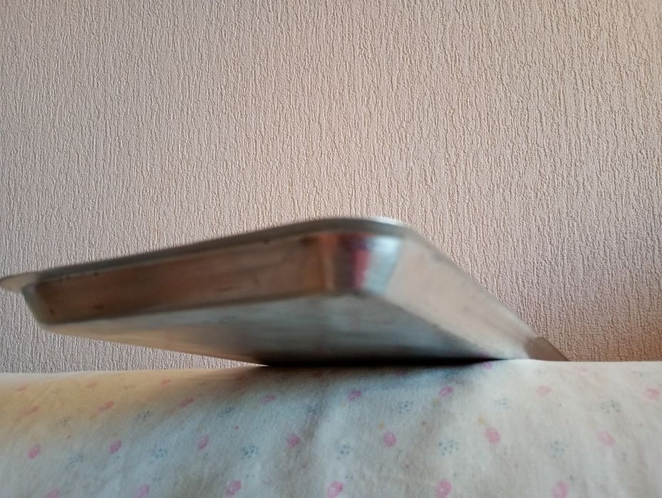 Поддон для тарелок