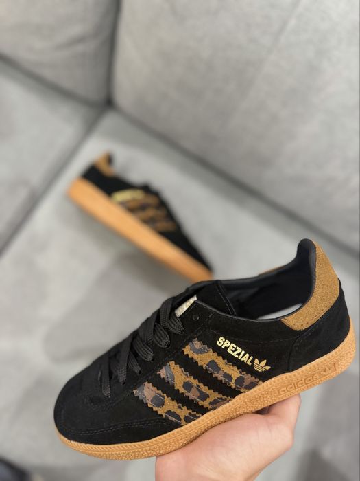 Sapatilhas adidas spezial n37