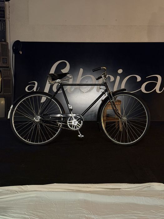 Pasteleira vintage clássica restaurada – excelente estado – 250€