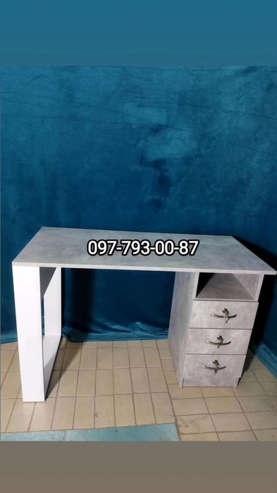 Стіл манікюрний Вінниця