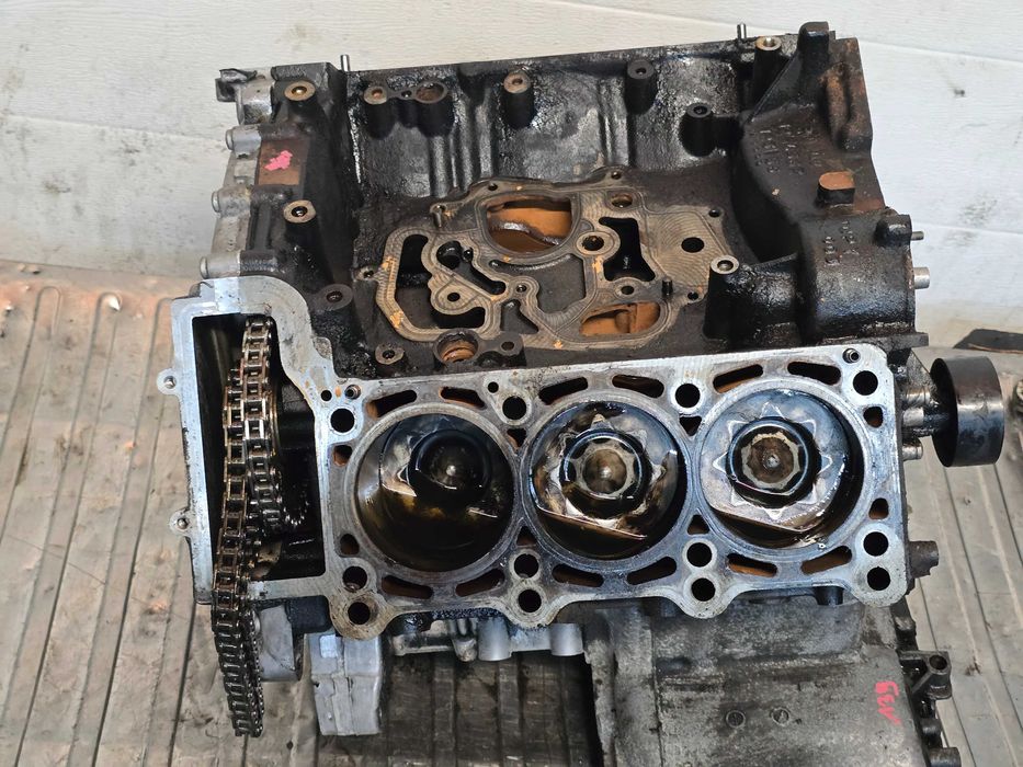 Blok silnika dół wał tłoki Audi Q5 8R A5 8T A4 B8 3.0 TDI CCW