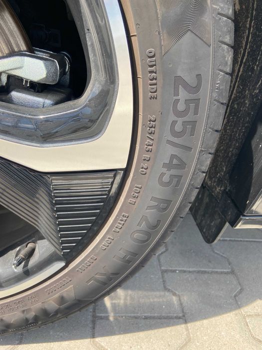 OPONY Continental PremiumContact 6 255/45 R20 H XL – jak nowe