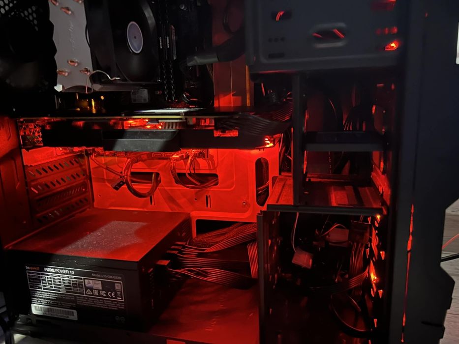 Komputer stacjonarny