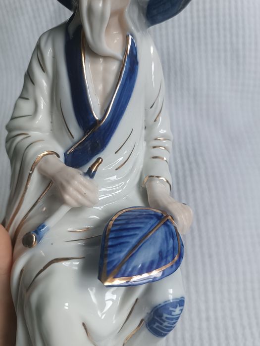 Estatua (23cm) em porcelana japonesa de Eiho