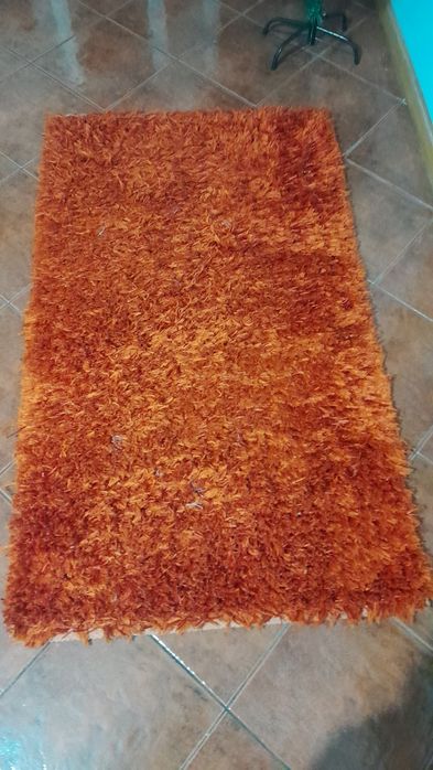 Tapetão laranja com pouco uso