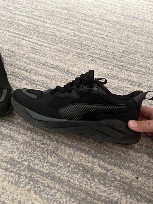 Кросівки пума в новому стані