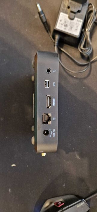 PC MiniX Neo Z83-4 Plus