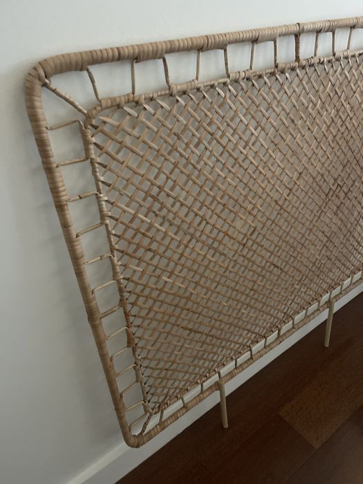 Cabeceira de cama, feito à mão IKEA Tolkning