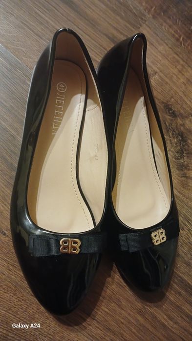 Туфлі лакові недорого