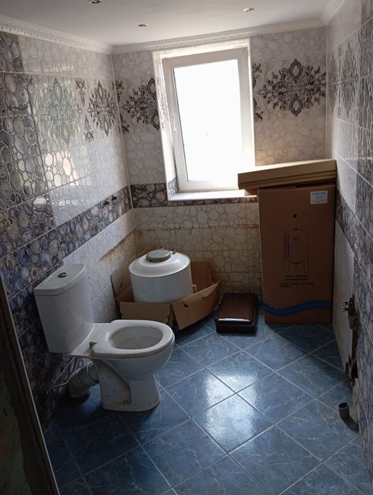 Відновлення будиночку для настоятеля ПЦУ.