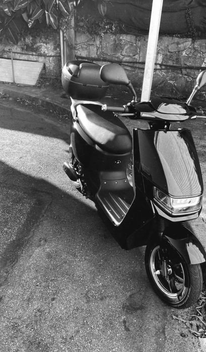 Scooter electrica quase nova 1500km feitos