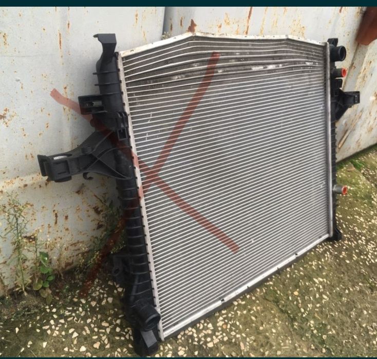 Банка радиатора Volvo XC 90