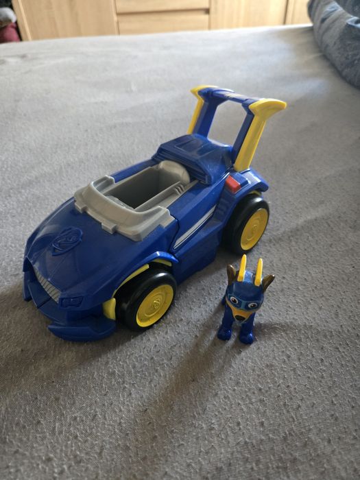 Pojazd transformers psi patrol Chese