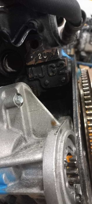 motor Isuzu 3.1 td NKR 3.1 4JG2