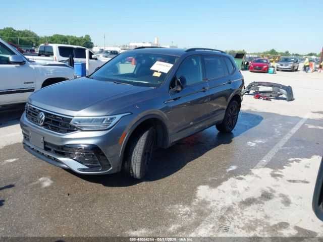 Volkswagen Tiguan 2.0T SE R-LINE BLACK 2022!