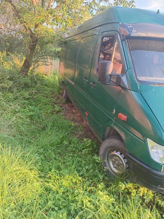 Продам буса 2.3 простий дизель