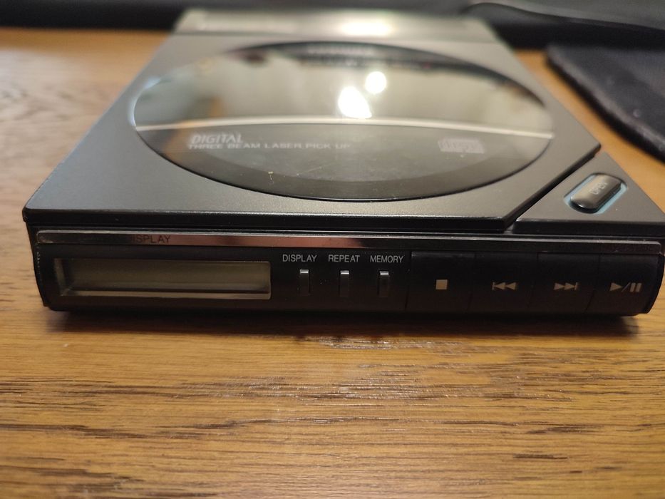 NOWA CENA! Discman Toshiba XR p20,
