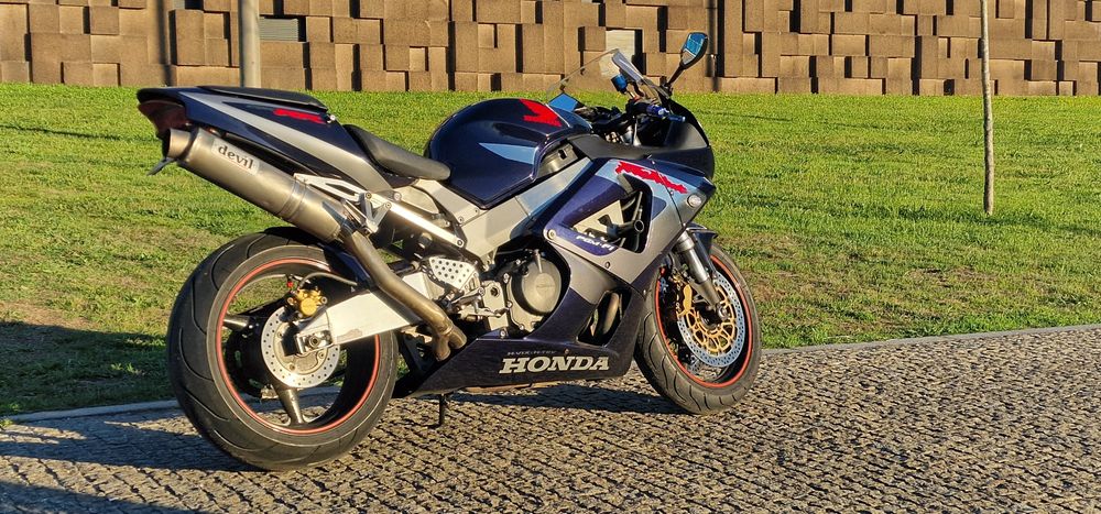 Cbr 929rr Fireblade 2001 45k
