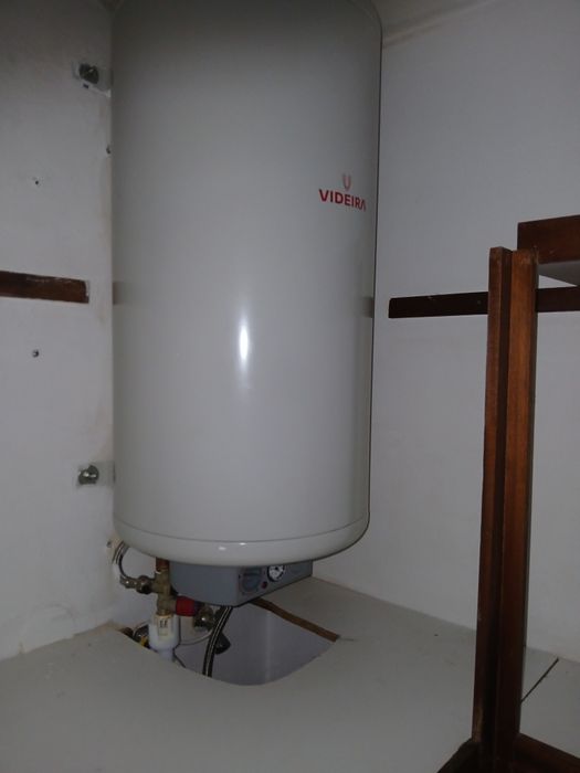 T1 de 80m2 com um arrumo, Porto