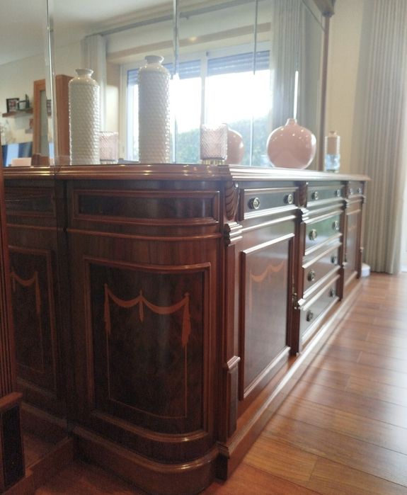 Sala de jantar completa