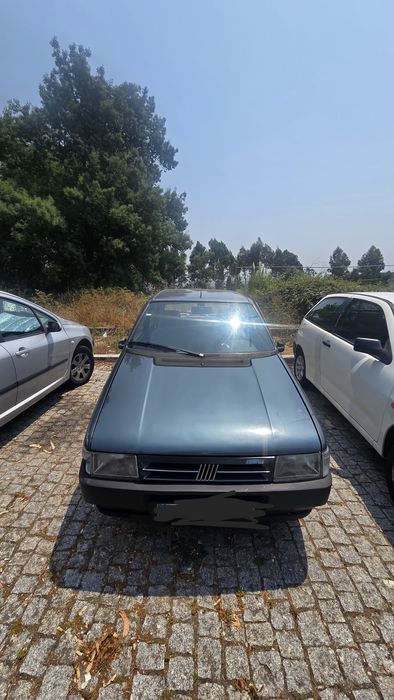 Carro uno mille hatchback  1993.