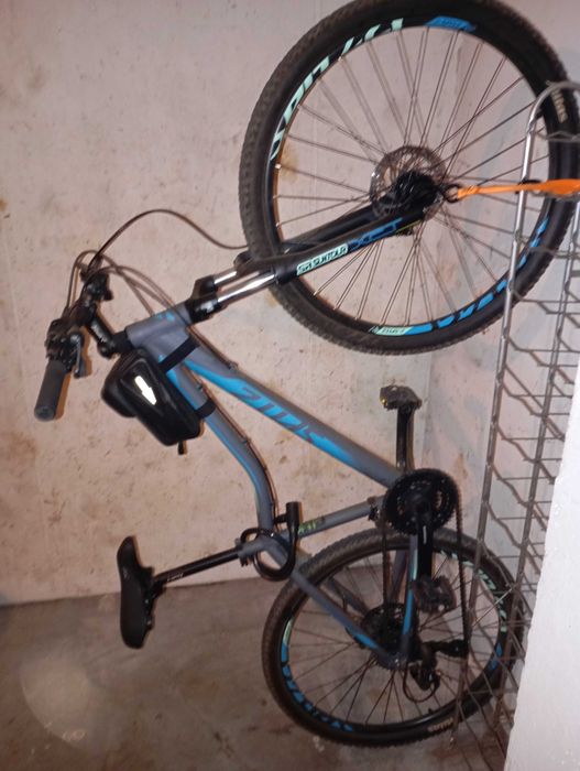Bicicleta em bom estado.