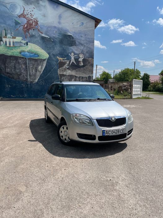 Skoda Fabia 2010 1.2 Бензин