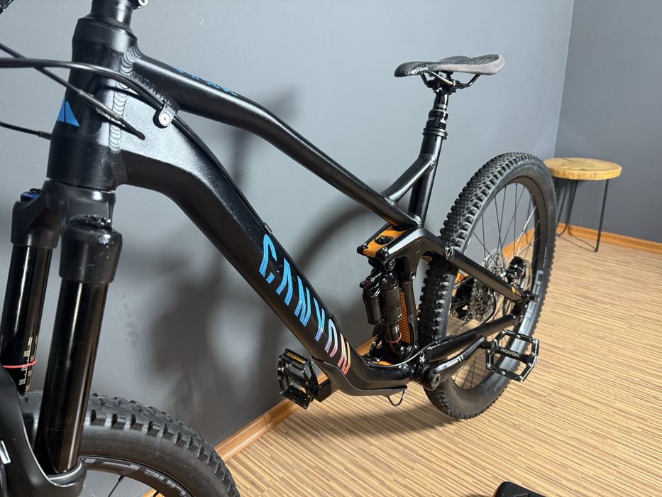 Canyon Strive AL 9.0 x0 renthal rower enduro full nie specialzied trek