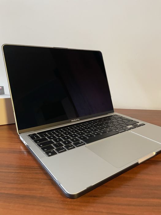 MacBook Pro M1 13-cali 16gb RAM
