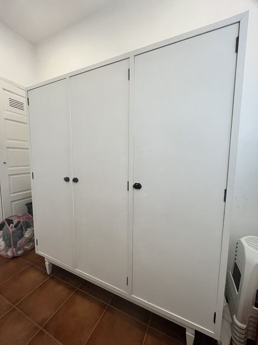 Armario/roupeiro branco