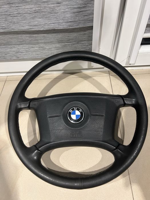 Sprzedam kierwonice z BMW E46