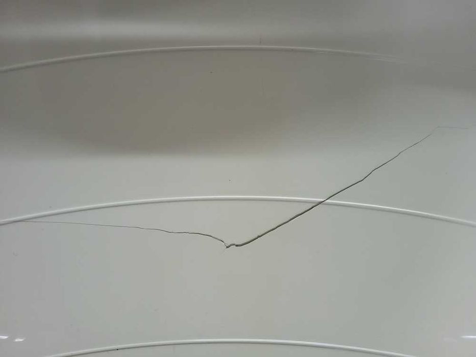 Cadeira de Plástico e Metal