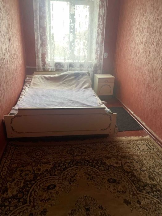 трикімнатна квартира подобово