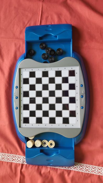 Jogo de Damas magnético