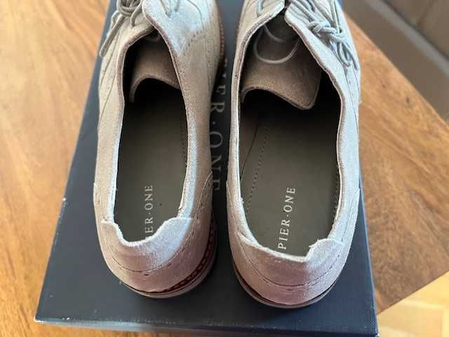 Buty oksfordki skórzane damskie Pier One