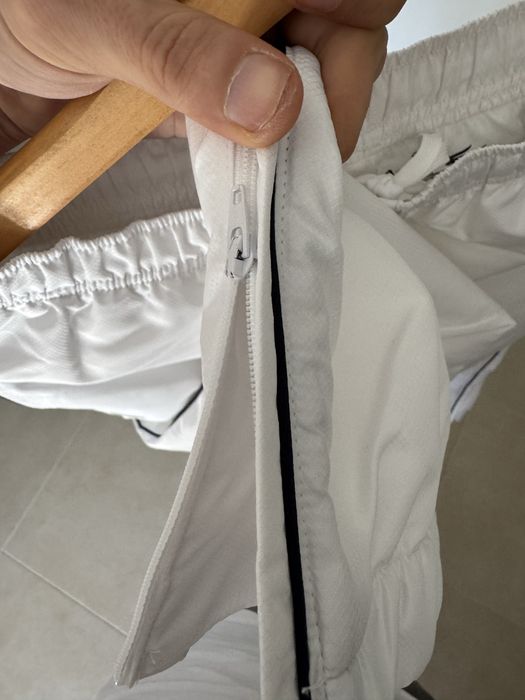 calças lacoste regular fit