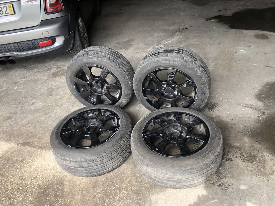 Jantes OZ Racing com 4 pneus novos
