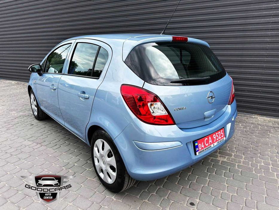 Заощадлива Opel Corsa з Німеччини