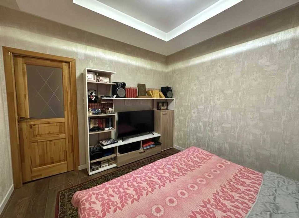 Продаж 1к квартири 56м². Ремонт. Опалення - ГАЗ. Озеро. Парк. ID:782