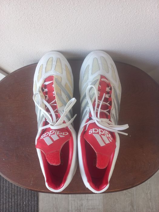 Chuteiras Predator 48⅔