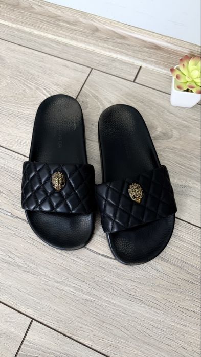 Шльопанці Kurt Geiger
