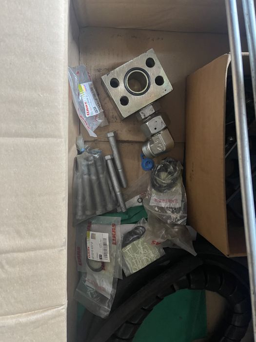 Claas Lexion (440,450,460,540,550,560,530) 4x4 napęd na tył