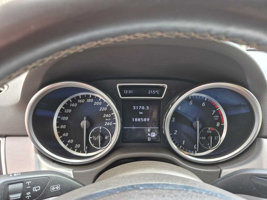 Продам мерседес ML 350, 3.5 обьем