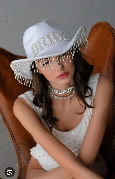 Ковбойская шляпа для невесты, девичника, фотосессии с декором bride