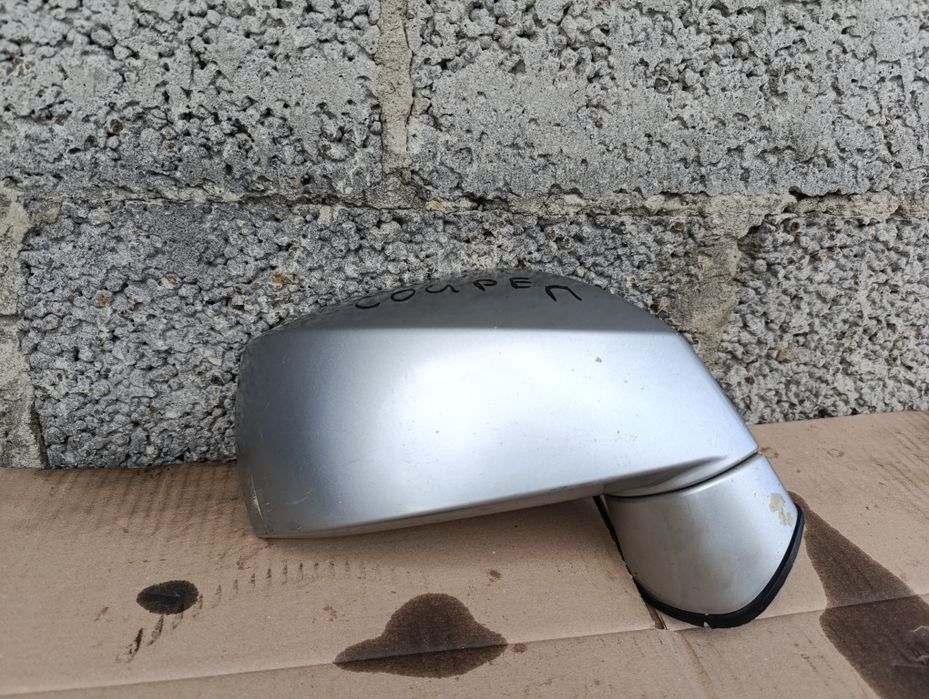 Зеркало праве Hyundai Coupe Хундай купе