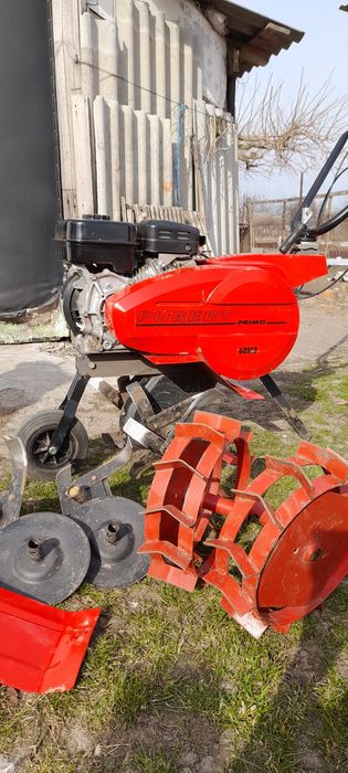 Мотоблок  на  бензині