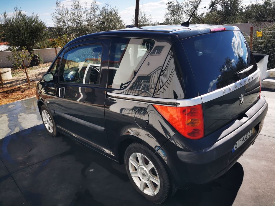Peugeot 1007