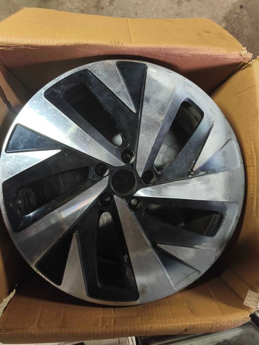Диски R19 на Volkswagen ID4/6.