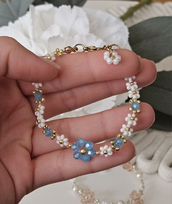Bransoletka błękitne detale handmade koraliki