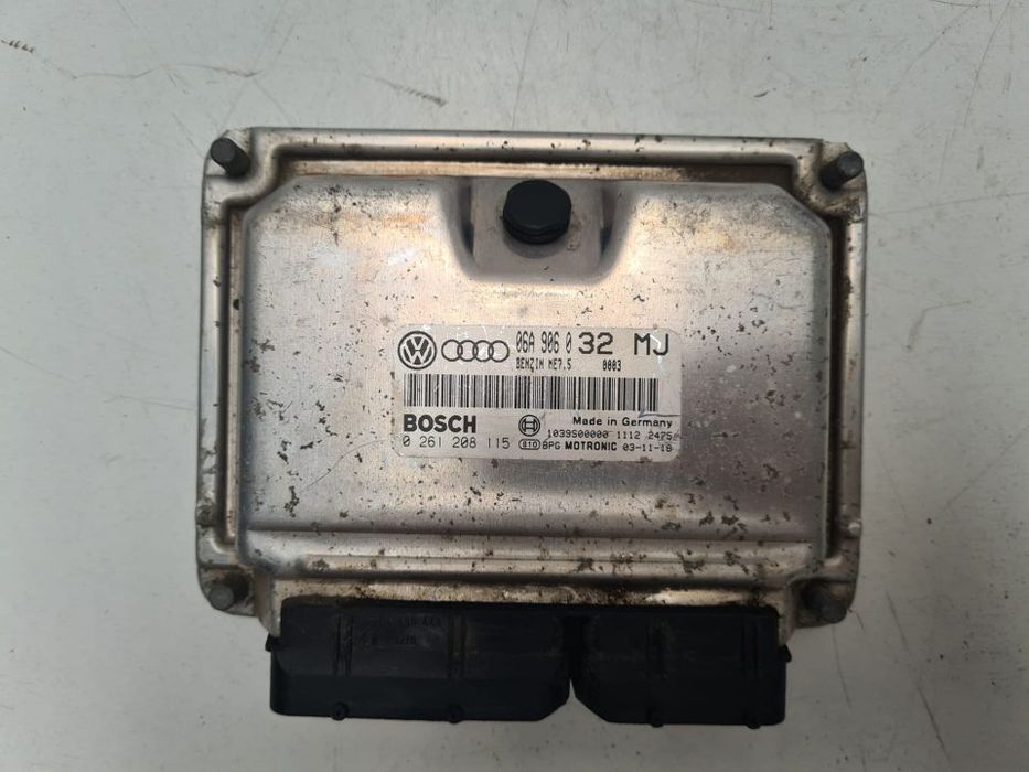 CENTRALINA BOSCH | REF. 06A 906 0 32 MJ - 0 261 208 115 | SEAT LEON